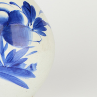 Blue-and-White Porcelain: Control Condition Contour Separation Detail View