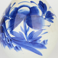 Blue-and-White Porcelain: Control Condition Painted Motif Detail View